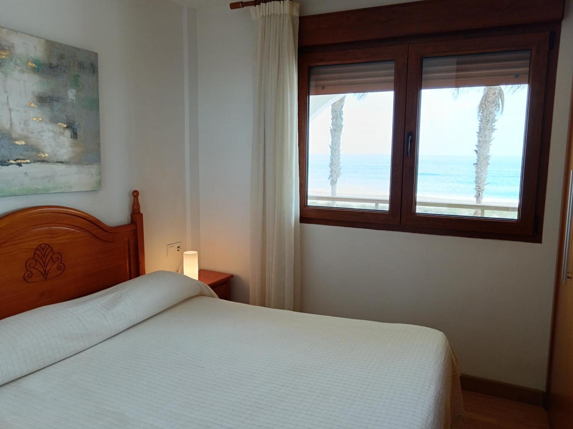 Apartamentos en Primera Línea de Playa, Ada Benedicto XIII, Peñíscola Habitación foto