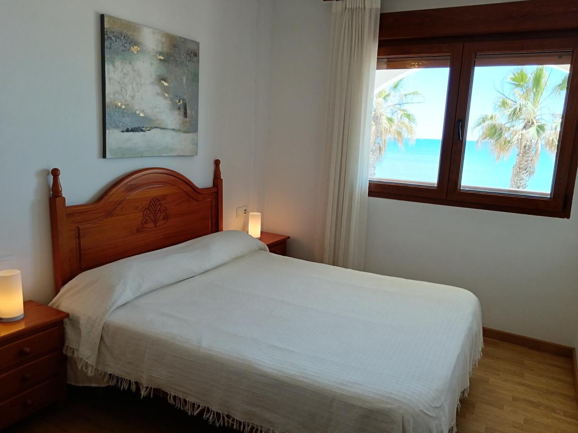 Apartamentos en Primera Línea de Playa, Ada Benedicto XIII, Peñíscola Habitación foto
